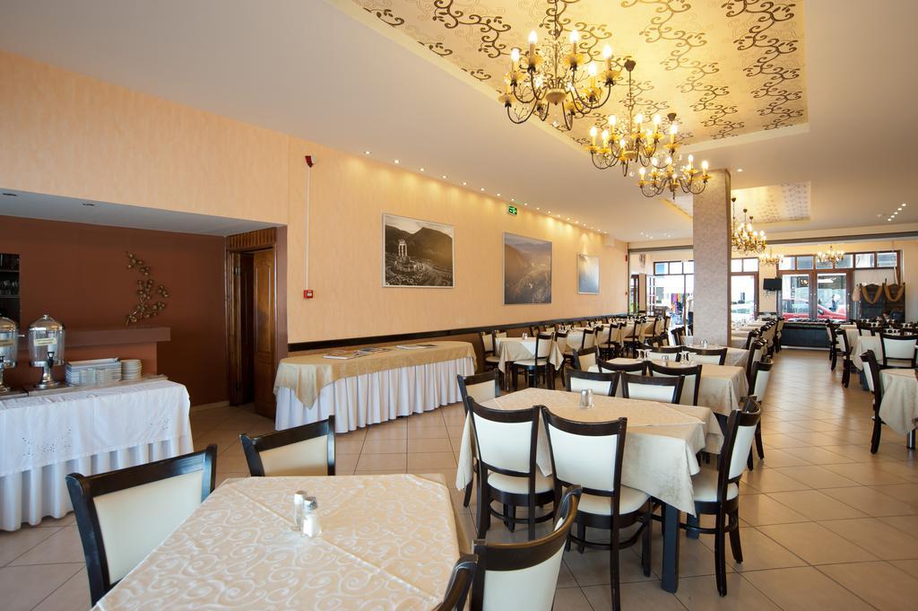 Hotel Lefas Дельфы Экстерьер фото